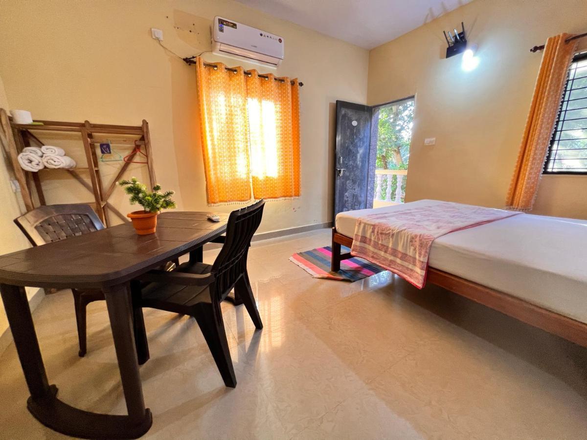 Kyel Villa Guest House Арамбол Екстериор снимка