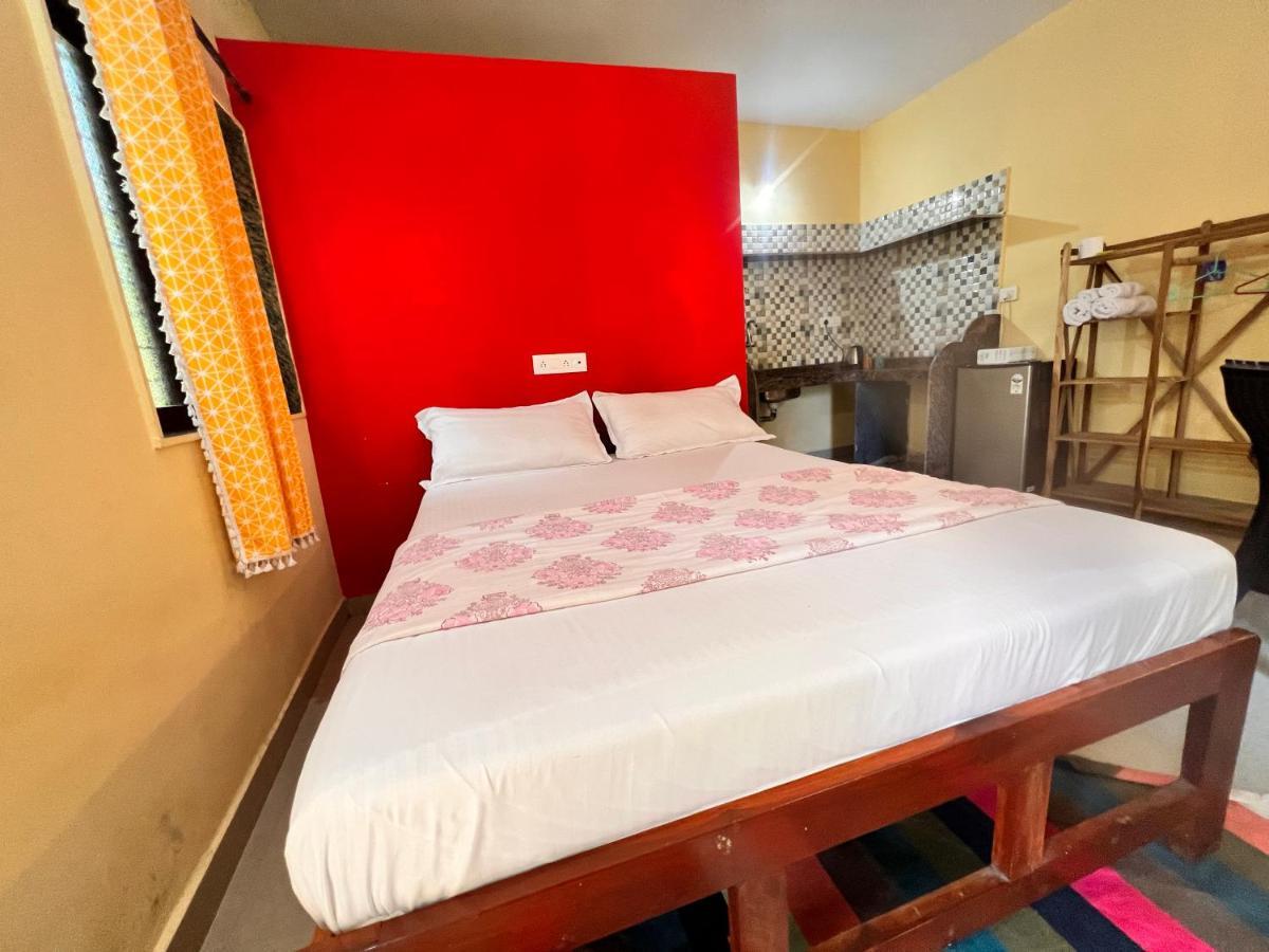 Kyel Villa Guest House Арамбол Екстериор снимка