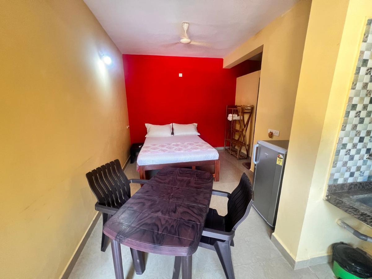 Kyel Villa Guest House Арамбол Екстериор снимка