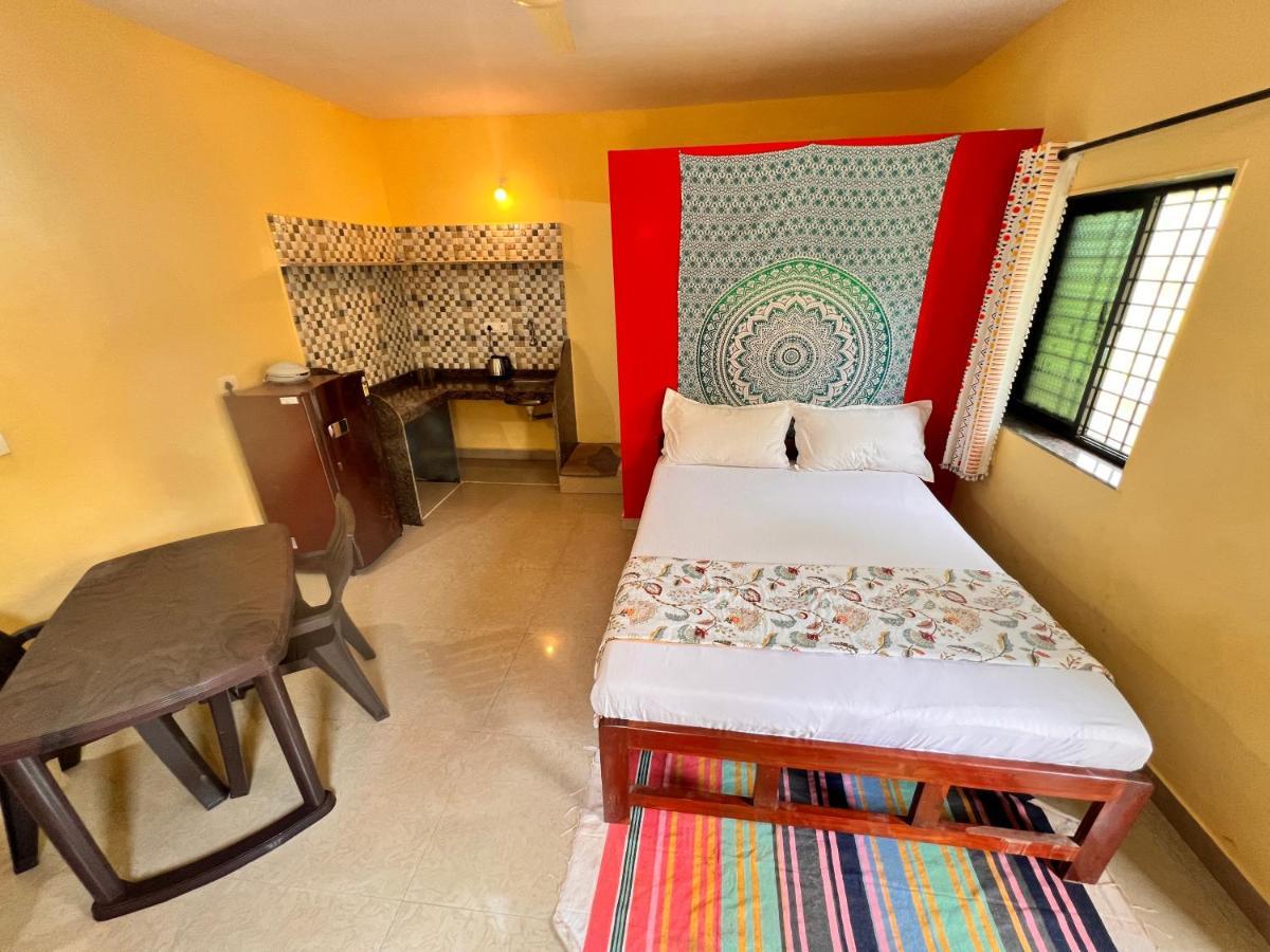 Kyel Villa Guest House Арамбол Екстериор снимка