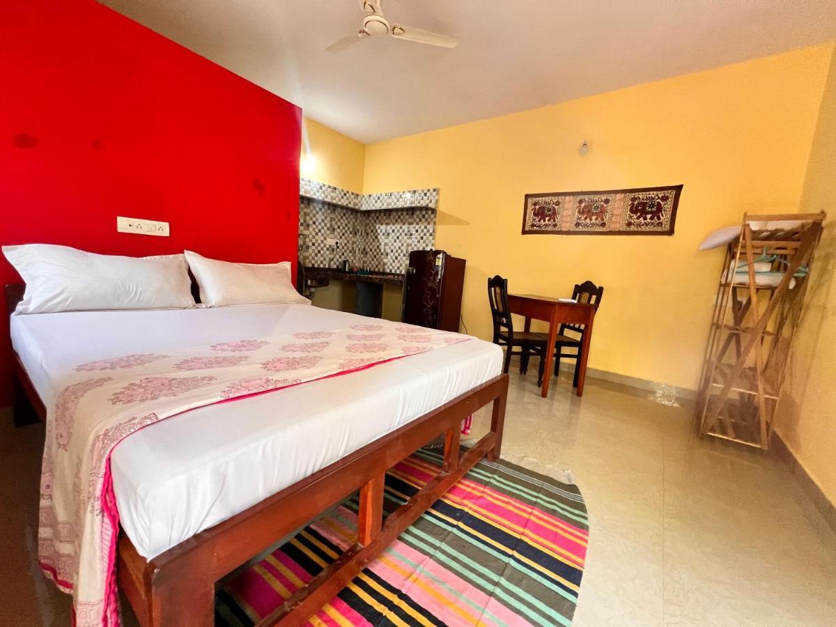 Kyel Villa Guest House Арамбол Екстериор снимка