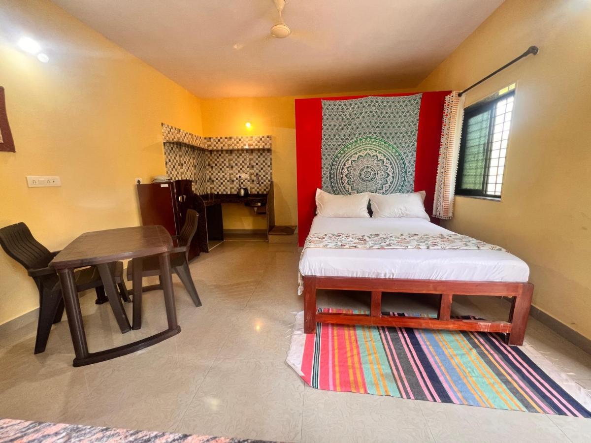 Kyel Villa Guest House Арамбол Екстериор снимка