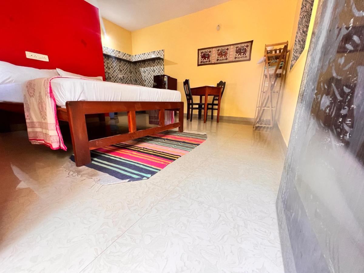 Kyel Villa Guest House Арамбол Екстериор снимка